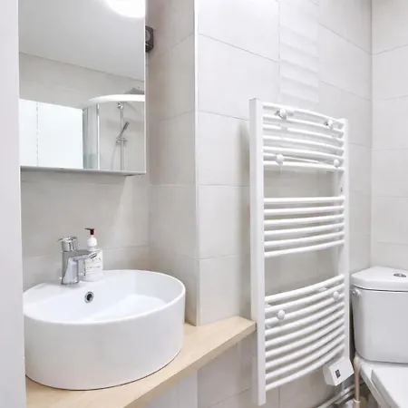 5 Mins To Train Station - Free Parking Space - Paris & Disneyland - Cocon Διαμέρισμα *